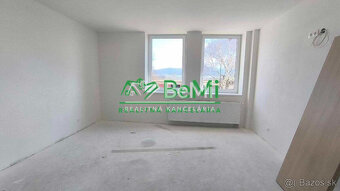 Znížená cena Garzónka s parkovacím miestom - 2