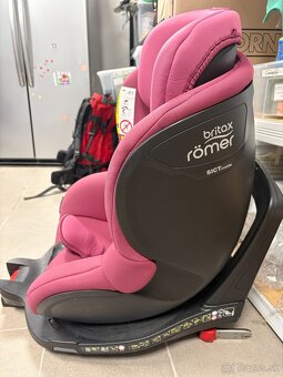 Britax Römer Autosedačka Dualfix 5Z - 2