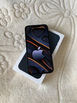 Apple iPhone 13 Midnight 128gb. - 2