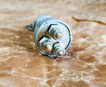 Gaz 69 - spínací skříňka - NOVÁ - 2