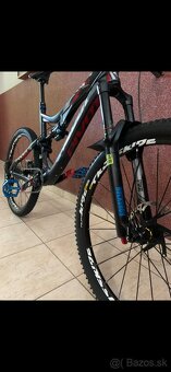 Pivot Mach carbon - 2