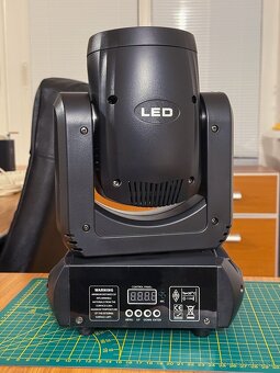 LED Otočné hlavy Spot Prism Head 150W - 2