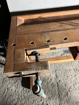 Predám starý stolársky ponk - 2