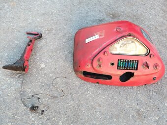 Pristrojovka plech zdruzeny panel - 2