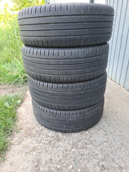 Letne pneu215/55r17 - 2