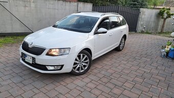 Škoda OCTAVIA Combi 2.0 TDI 4x4 xenon - 2