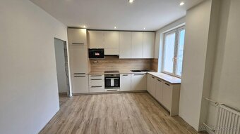 3 izbový byt - BULHARSKÁ ul., KE-Juh - NOVÁ REKONŠTRUKCIA - 2