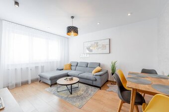 Tr.SNP - 2 izbový byt, loggia, 53 m2.Zariadený,KOMPLETNÁ REK - 2