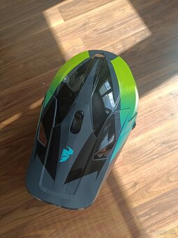 Motocross prilba - 2