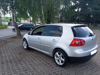 Volkswagen Golf 5 1.9 TDI - 2