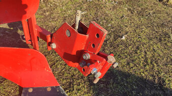 Predám pluh - obracák na malotraktor - 2