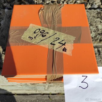 Obklad farebný 20z20 cm - 2