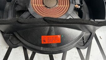 Mercedes CLS W219 repro sustava Harman Kardon - 2