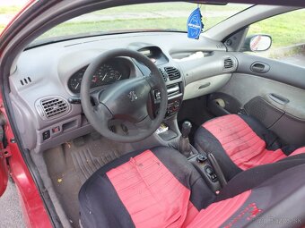 PEUGEOT 206 R.V 2004 1.1E - 2