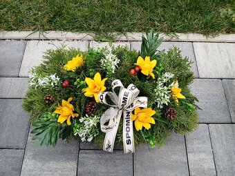 Dekorácia na hrob - 2