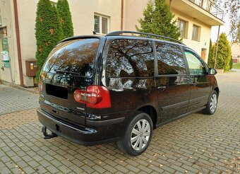 Volkswagen Sharan 2.0TDi 103Kw M6 R.V.04/2009 BLUEMOTION MpV - 2