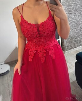 Červené spoločenské šaty 38/M - 2