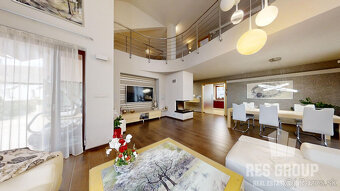 Na predaj, dom so 6 izbami a vonkajším bazénom Žilina - Turi - 2