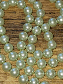 STARŠÍ NÁHRDELNÍK - 2