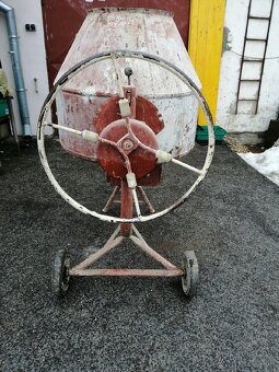 Miešačka na betón - 2