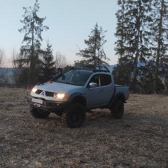 Mitsubishi l200  2.5did offroadšpecial - 2