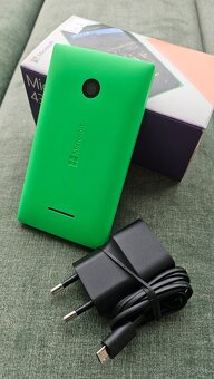 Microsoft Lumia 435 Green - 2