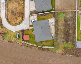 VYMEŇ SUSEDA – NA PREDAJ SLNEČNÝ POZEMOK /426 m2/, obec HAM - 2
