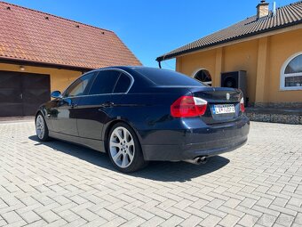 330i e90 - 2