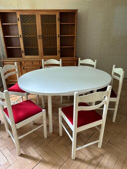 Rozkladací stôl so 6 stoličkami - 2