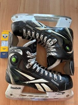 Hokejové korčule reebok us 10,5 + šnúrky howies - 2