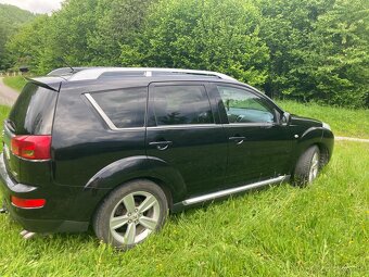 Peugeot 4007 - 2