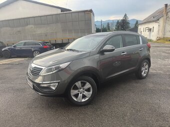 Kia Sportage 2.0 CRDi AWD - 2