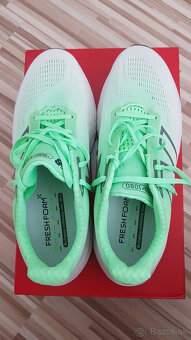 NEW BALANCE Fresh Foam 1080 V14 Zelená - pánska cestná bežec - 2