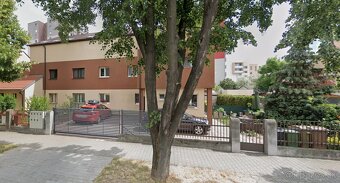 Veľký 3-iz. byt s terasou a parkovaním pre 1 auto - 2