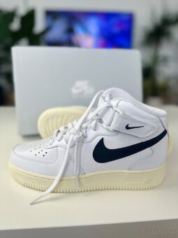 Nike Air Force one mid 39 new - 2