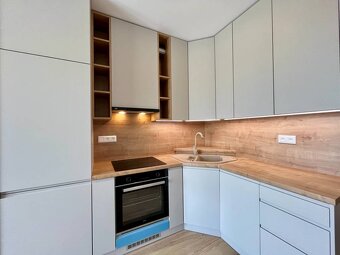 PRVÝ NÁJOM Moderný 1 izbový byt - 2