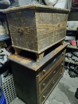 Drevená truhlica / stará drevená komoda - 2