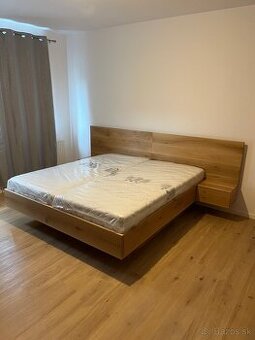 Levitujúca dubová posteľ - úložný priestor, nočné stolíky - 2