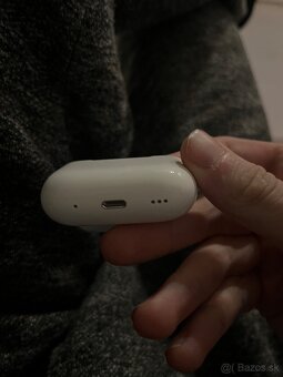 Airpods pro 2 nabíjacie puzdro - 2