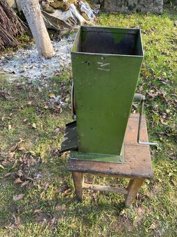 Valcová rezačka. - 2