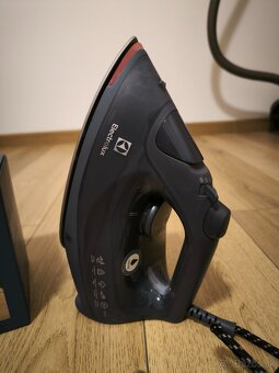 Electrolux Refine 600 E6SI1-4MN - 2