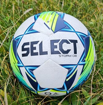 Select FB STORM DB futbalova lopta 4ka vhodná pre mládež - 2