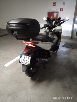 Predám Honda Forza 300 - 2