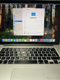 Apple MacBook Pro 15" Mid 2015 i7 2.2GHz/16GB/256GB - 2