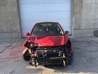 Predám náhradné diely na Citroën c3 1,4benz. 2011 - 2
