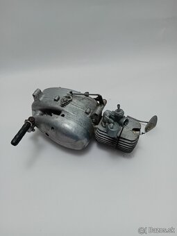MOTOR NA MOPED JAWA PIONIER 50/05 - 2