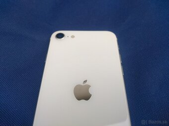 Apple iPhone SE (2020) - 2