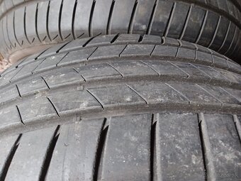 Letné pneumatiky Bridgestone 235/45R17 - 2