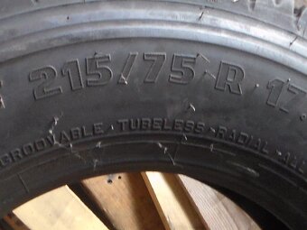 Nákladné pneu PIRELLI 215/75R 17,5 - 2
