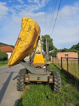 Dumper Neuson s 3-stranou otočnou nadstavbou - 2